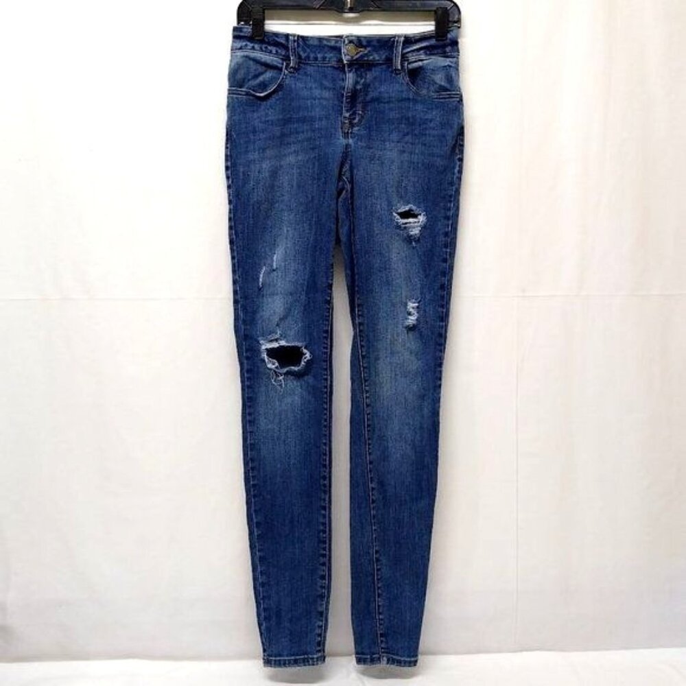 Maurices Jeans Small (4/6) X-long Mid-Rise Distressed Skinny Medium Wash Denim
